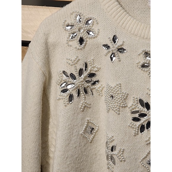 Alfred Dunner Embellish long sleeve sweater White mirror Gems+Tiny Pearls  Large - Picture 5 of 10